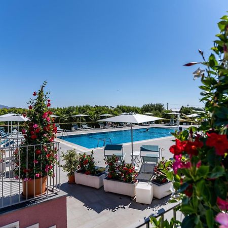 Dipladenia Garden Country Resort Mascali Bagian luar foto