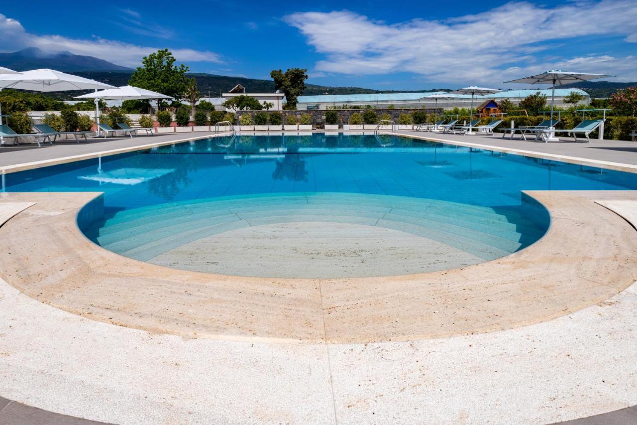 Dipladenia Garden Country Resort Mascali Bagian luar foto