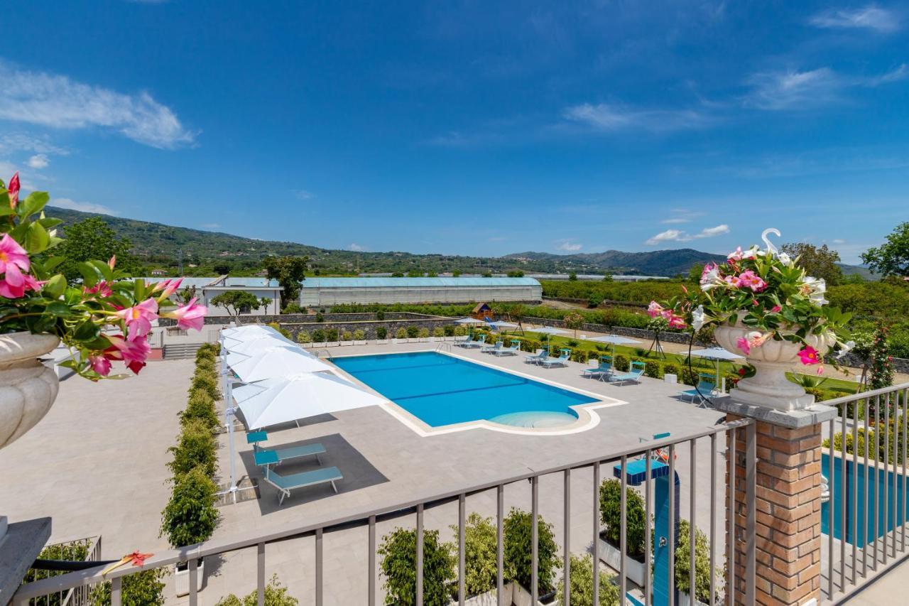 Dipladenia Garden Country Resort Mascali Bagian luar foto
