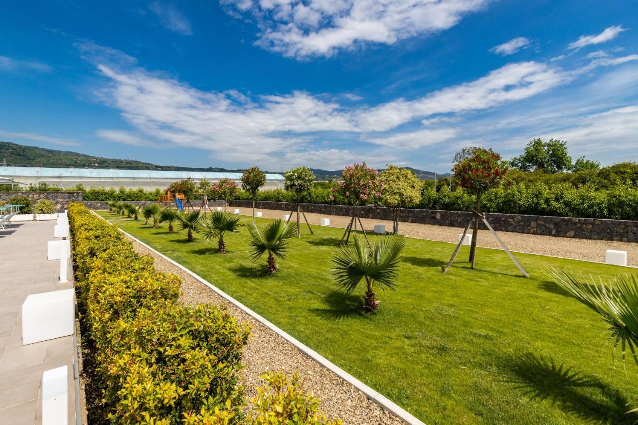 Dipladenia Garden Country Resort Mascali Bagian luar foto