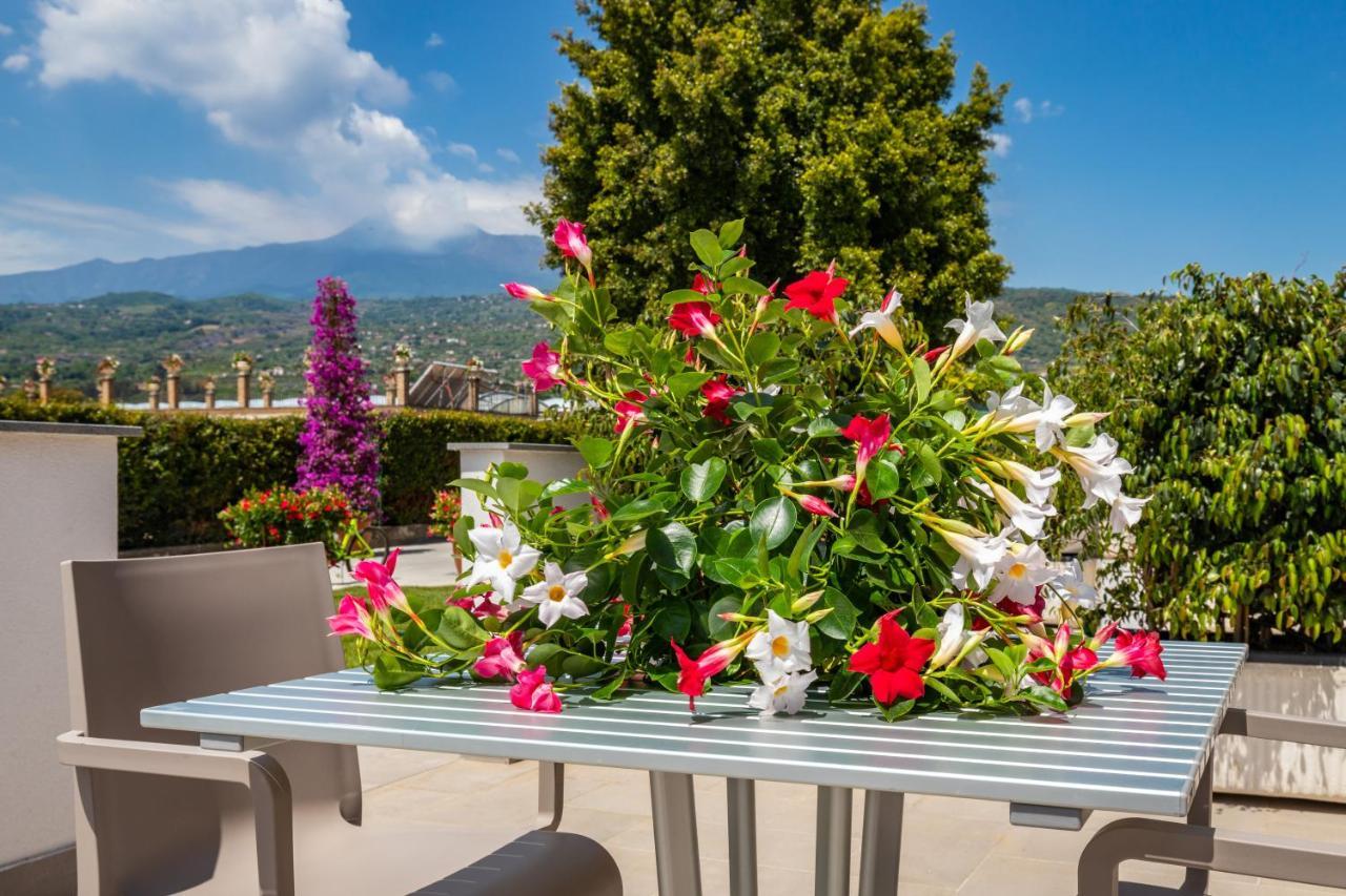 Dipladenia Garden Country Resort Mascali Bagian luar foto