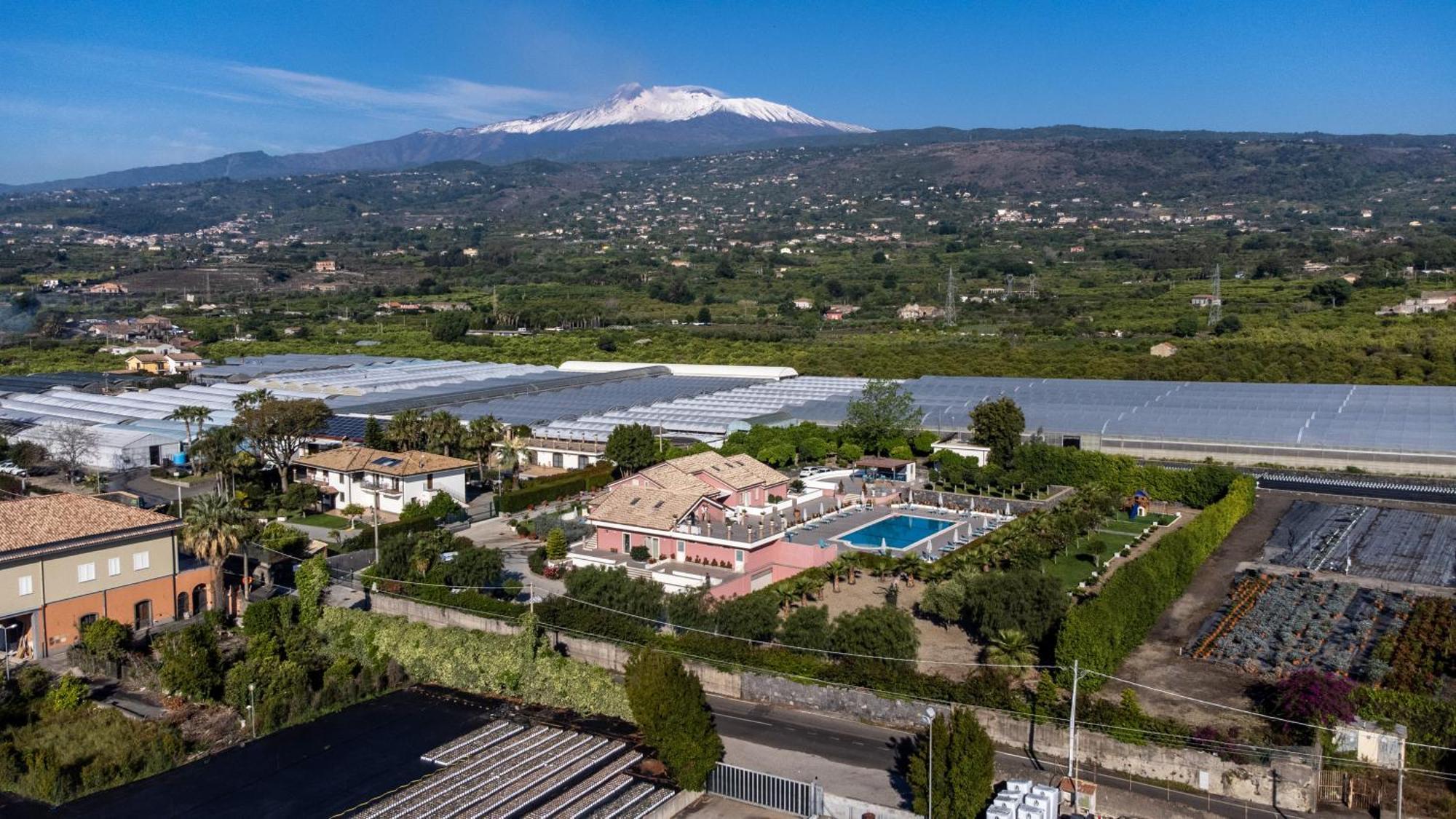 Dipladenia Garden Country Resort Mascali Bagian luar foto