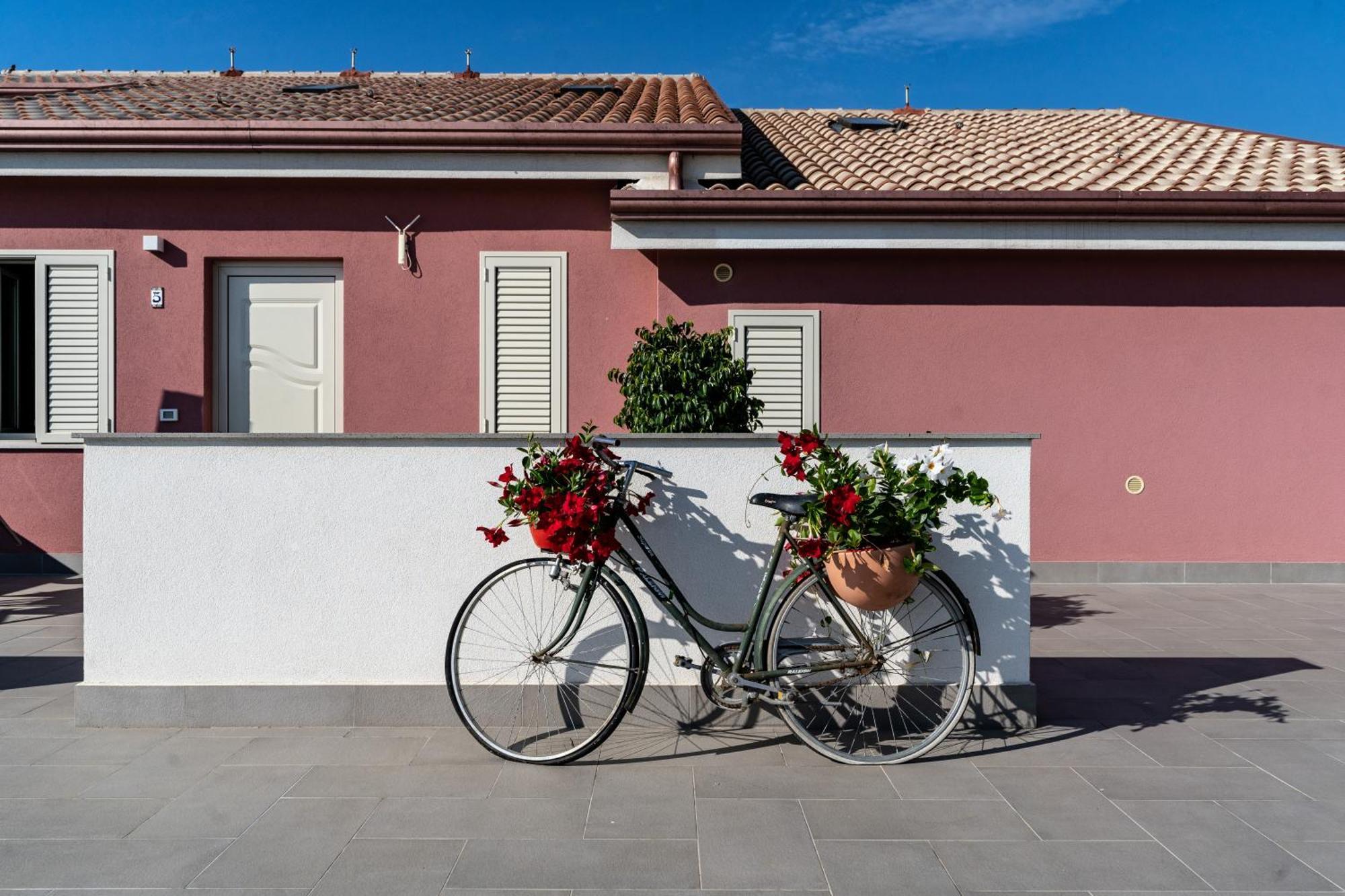 Dipladenia Garden Country Resort Mascali Bagian luar foto